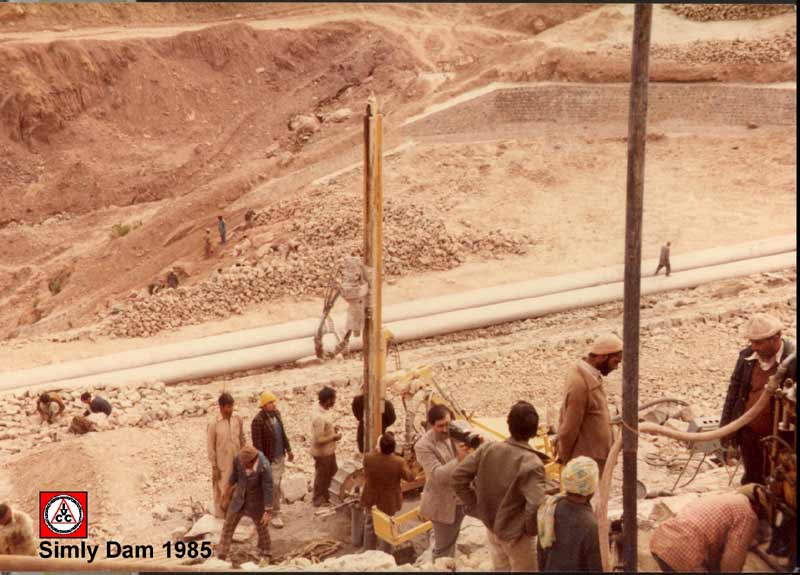 1985-Simly-Dam
